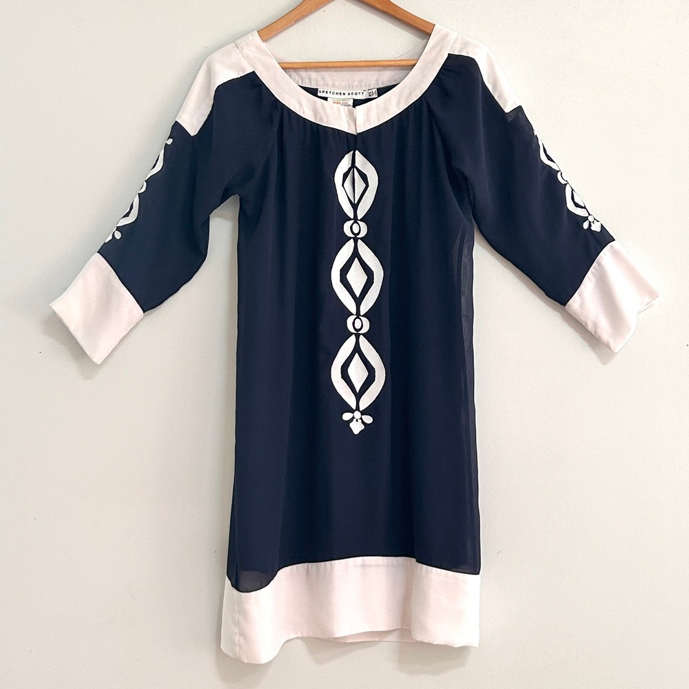Gretchen Scott Dress Womens XS Navy Pink Sheer Embroidered 3/4 Sleeve Shift